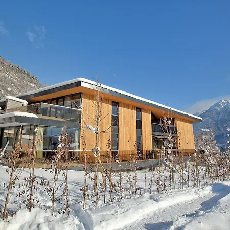 펜션 Apartment - 1St Floor With Sauna And Convenient Location In Close Proximity To The Wildkogelbahnen Cable Car Neukirchen am Großvenediger