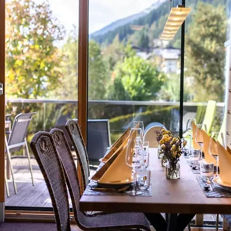 Σπίτι διακοπών Penthouse With Mountain Views Neukirchen am Großvenediger