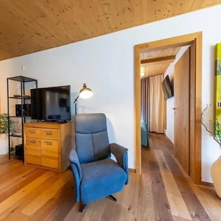 Penthouse With Mountain Views Σπίτι διακοπών Neukirchen am Großvenediger