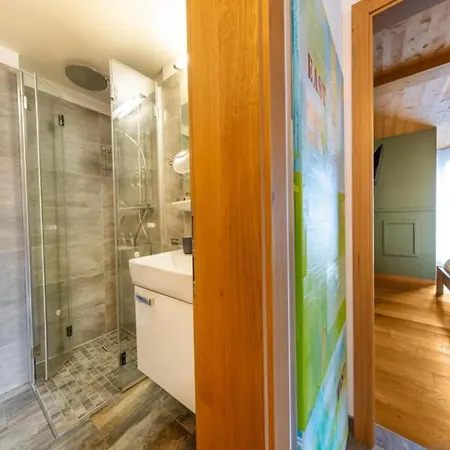Σπίτι διακοπών Penthouse With Mountain Views Neukirchen am Großvenediger