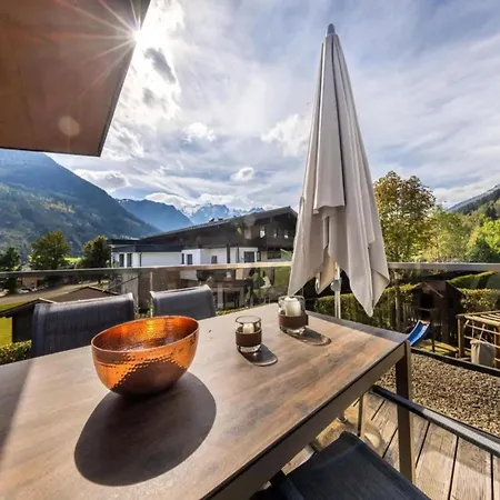 Σπίτι διακοπών Penthouse With Mountain Views